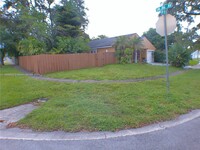 1490 SW 85th Terrace in Pembroke Pines, FL - Building Photo - Building Photo