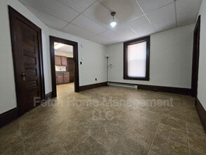 109 E Main St in New Holland, PA - Building Photo - Building Photo