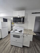 423 Puget St in Sedro Woolley, WA - Building Photo - Building Photo