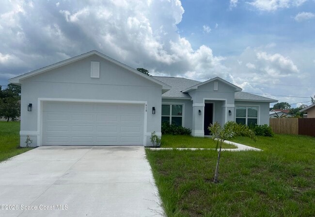 property at 918 Algardi St SE