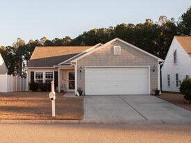 456 Bellegrove Dr in Myrtle Beach, SC - Building Photo