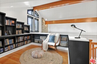 3553 Cody Rd in Los Angeles, CA - Building Photo - Building Photo