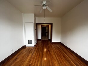 4954 W Dickens Ave in Chicago, IL - Building Photo - Building Photo