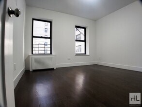 EAST 49 STREET in New York, NY - Building Photo - Building Photo