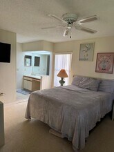 1003 Country Club Dr in Titusville, FL - Building Photo - Building Photo