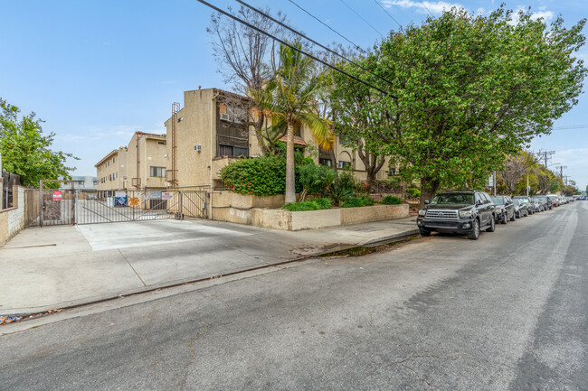 Panorama Park in Panorama City, CA - Building Photo - Building Photo