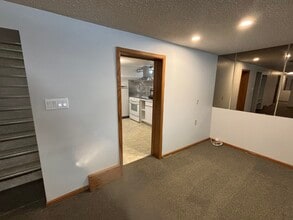 120 Cumberland Av S in Saskatoon, SK - Building Photo - Building Photo