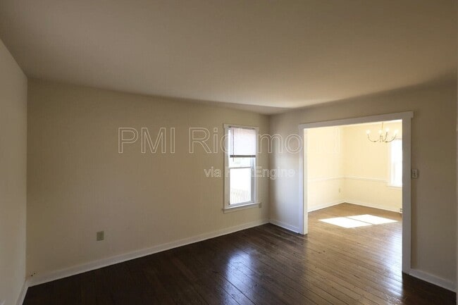 11137 Granada Rd in Richmond, VA - Building Photo - Building Photo