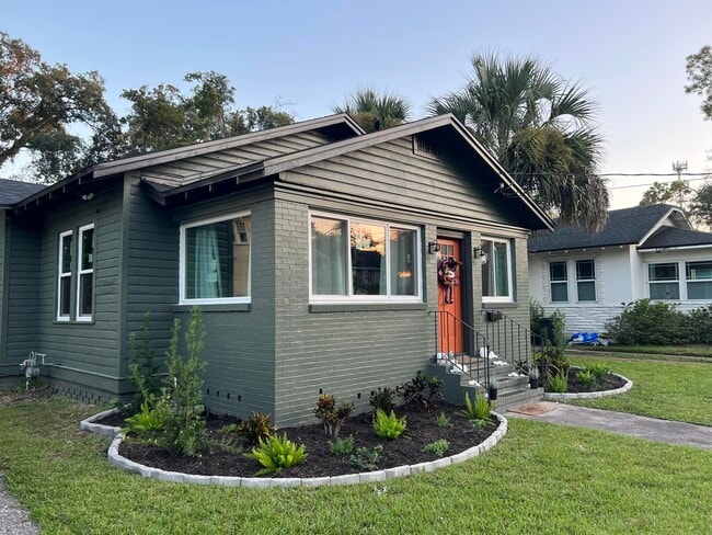 property at 3414 Mayflower St