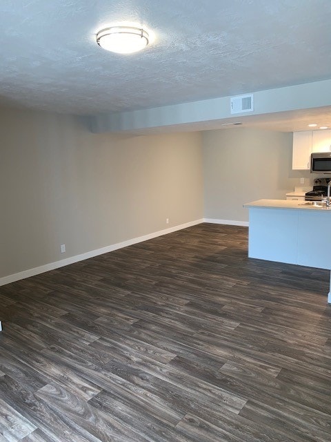 Creekview Apartments