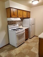 4025 S 65th St in Greenfield, WI - Building Photo - Building Photo