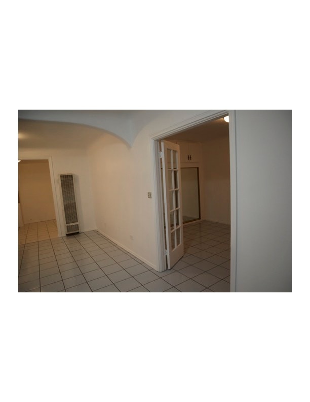 2515 Illinois Ave in South Gate, CA - Building Photo - Building Photo