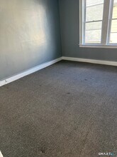 120 Evergreen Ave in Hartford, CT - Building Photo - Building Photo