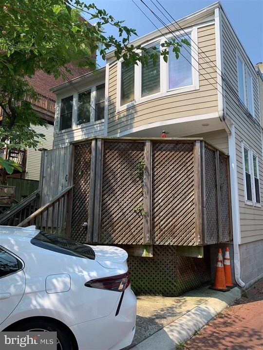 1913 17th St NW in Washington, DC - Building Photo