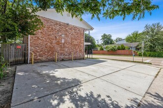 1110 W Patton St in Houston, TX - Building Photo - Building Photo