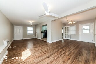 1310 Dartmouth Dr in Bradenton, FL - Building Photo - Building Photo