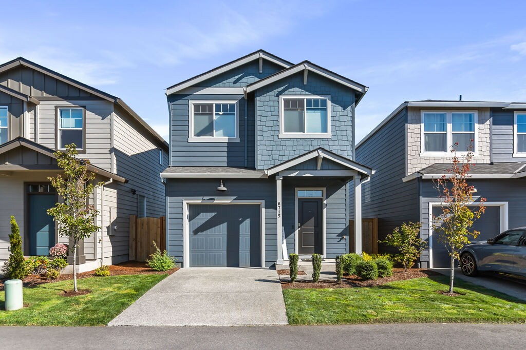 6715 NE 139th Pl in Vancouver, WA - Building Photo