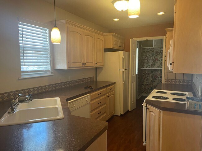 5 Stonewall Ct in Longview, TX - Building Photo - Building Photo