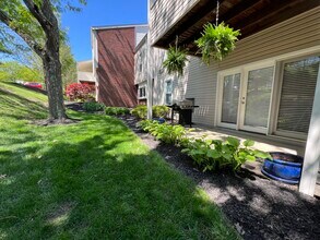 2101 Kenzie Rd in Pittsburgh, PA - Building Photo - Building Photo