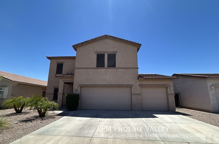 16837 W Carmen Dr in Surprise, AZ - Building Photo