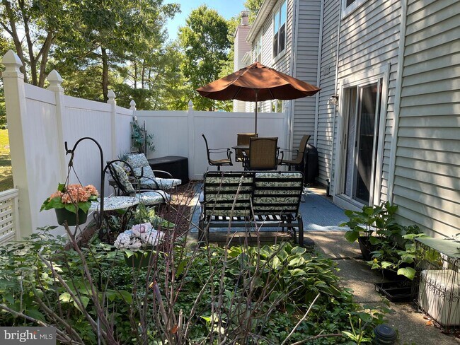 1659A Trellis Cir in Yardley, PA - Building Photo - Building Photo
