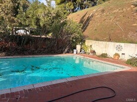 22839 Epsilon St in Los Angeles, CA - Building Photo