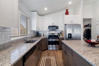 1841 E Magnolia Cir in Eagle Mountain, UT - Building Photo - Building Photo