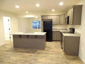 2 Broken Arrow Dr in Elizabethtown, PA - Building Photo - Building Photo