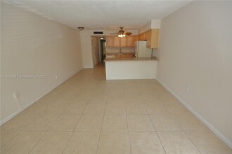 1120 102nd St in Bay Harbor Islands, FL - Building Photo - Building Photo