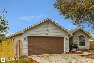 2945 Whirlaway Ct in Green Cove Springs, FL - Building Photo - Building Photo