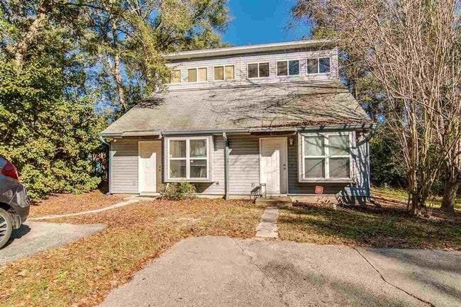 property at 1813 Seay Ct
