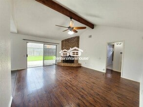 1322 Valley Landing Dr in Katy, TX - Building Photo - Building Photo