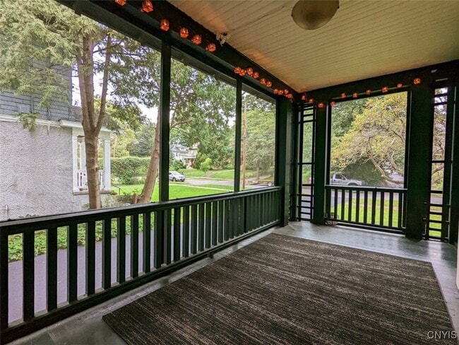 property at 141 Beverly Rd