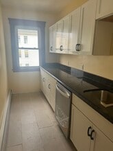 63 Gates St, Unit 3 in Worcester, MA - Building Photo - Building Photo