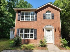 8215 Autumn Green Dr