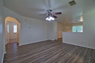 16418 Hamilton Point Cir in Manor, TX - Building Photo - Building Photo