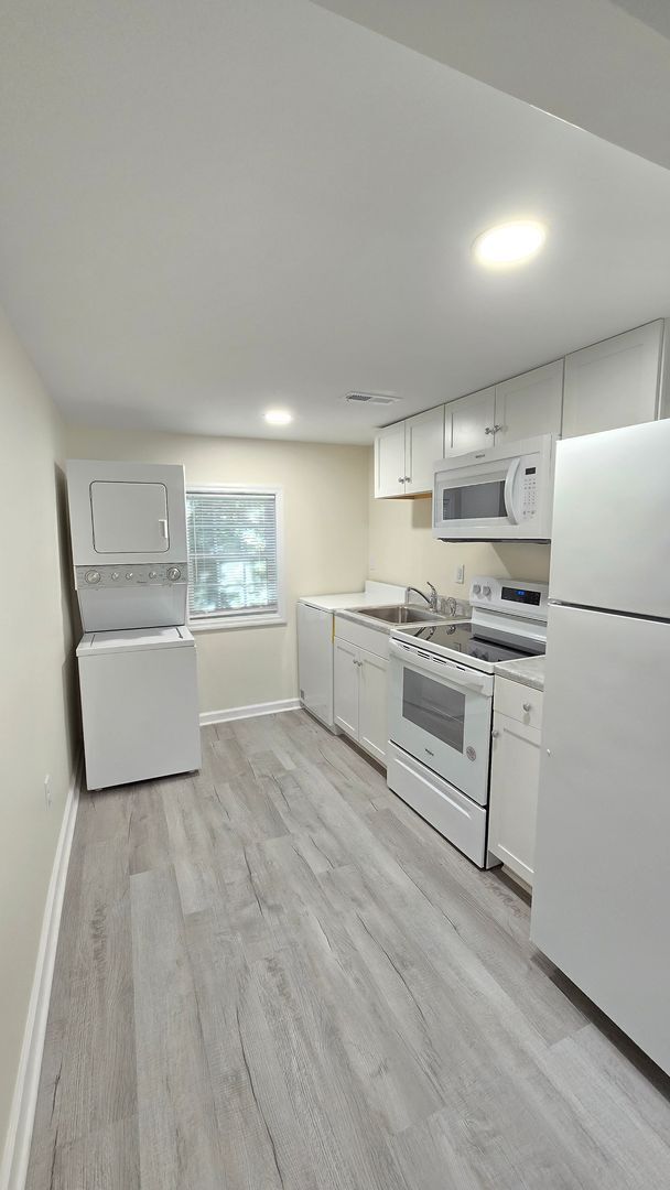 4938 Wrightsville Ave in Wilmington, NC - Building Photo - Building Photo