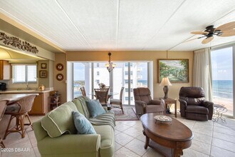 3601 S Atlantic Ave in Daytona Beach, FL - Building Photo - Building Photo
