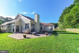 21635 Weatherby Ln in Lexington Park, MD - Building Photo - Building Photo