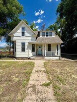 126 E Brookside St in Colorado Springs, CO - Building Photo