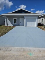 1483 Las Villas Blvd in Sebring, FL - Building Photo