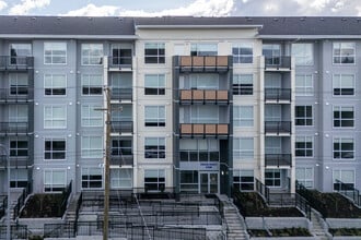 Phoenix Heights in Abbotsford, BC - Building Photo - Building Photo
