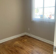 568 Durham St in El Cajon, CA - Foto de edificio - Building Photo