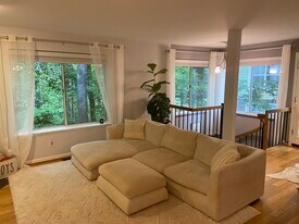 1286 Clifden Grn, Unit 1286 in Charlottesville, VA - Building Photo