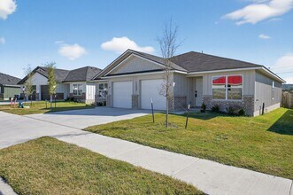 1255 Concord Dr in Copperas Cove, TX - Foto de edificio - Building Photo