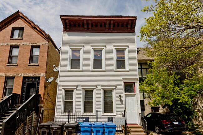 property at 1016 W Fry St
