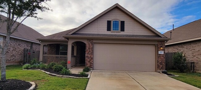 property at 3519 Fern Footpath Ln