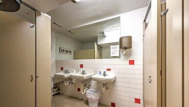 410 N Oliver Ave in Fayetteville, AR - Building Photo - Building Photo