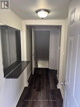 952 Farnham Rd in London, ON - Building Photo - Building Photo