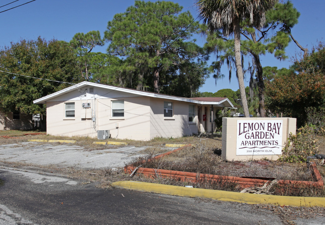 Lemon Bay Garden Apartments in Englewood, FL - Building Photo